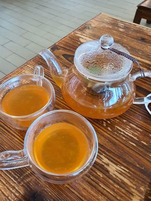 Lime Tea at Water Drop Teahouse 滴水坊 in Northeast Singapore