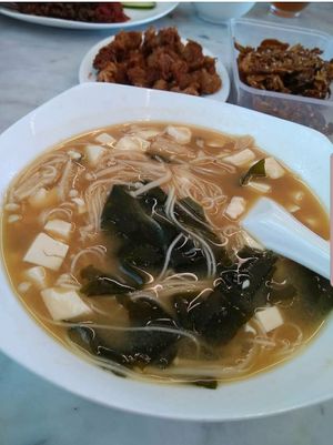 Miso mee sua at Water Drop Teahouse 滴水坊 in Northeast Singapore