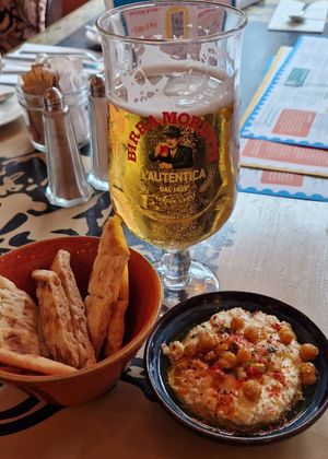Best hummus I've ever had! Hummus with chilli oil and crispy chickpeas at Lounges - Clavio Lounge in Petersfield