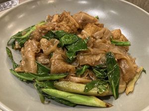 Stir fried noodles  at Nara Thai Cuisine in Pattaya