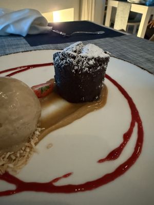 chocolate cake  at Indigo in Providenciales