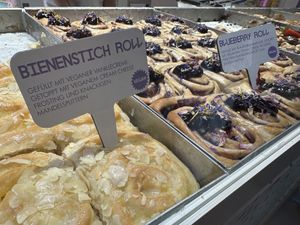 bee sting cake  at Cinnamood in Berlin