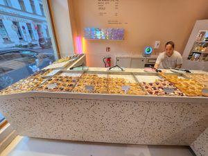 Fancy shop and super fancy packaging 📦 at Cinnamood in Berlin