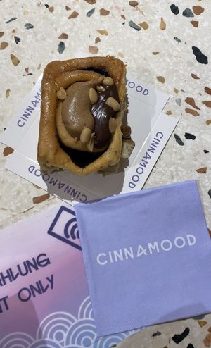 Snickers roll   at Cinnamood in Berlin