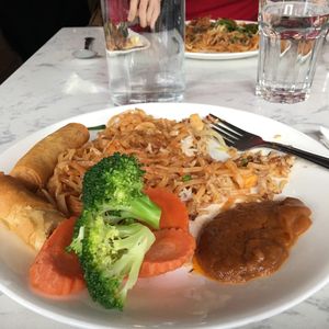 Buffet   at Araya's Place in Bellevue