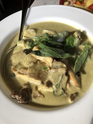 Avocado curry at Araya's Place in Bellevue