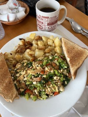 tofu scramble (no mushroom)  at My Diner in Boston