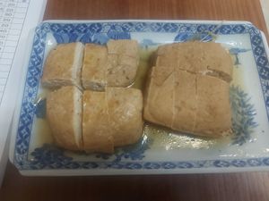 Stinky tofu at Dōng Dōng SùShí 東東素食 in New Taipei City