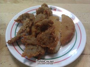 mock meats at Dōng Dōng SùShí 東東素食 in New Taipei City