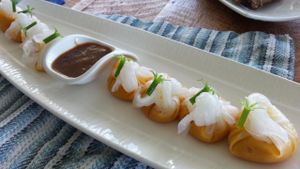 Chinese style dumplings at Vikasa Yoga Retreat and Restaurant in Koh Samui