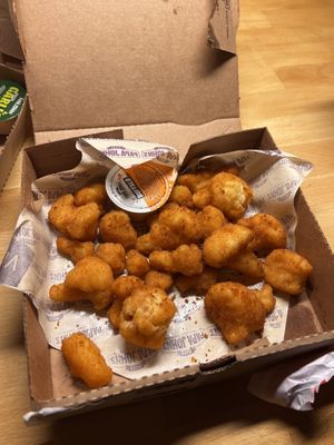 Cauliflower wings  at Papa John's in Enfield