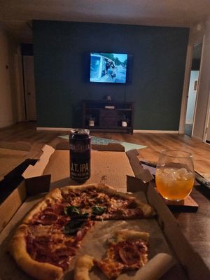  at Sky High Pie in Joshua Tree