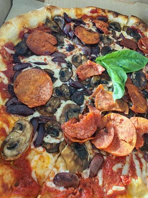  at Sky High Pie in Joshua Tree