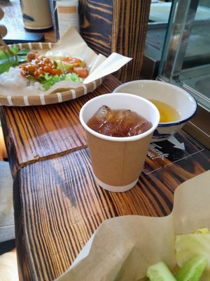 Free tea at Chay Ngon Hung Phat in Ho Chi Minh City