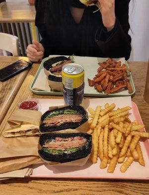  at Vbb House in Paris