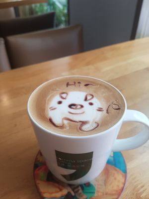 Oat milk caramel latte at PP 99 Cafe in Taipei