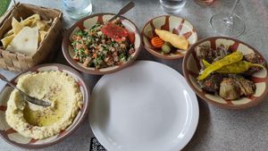 Moutabal, taboulé, rakakat, makdous at Liban FooD in Haguenau