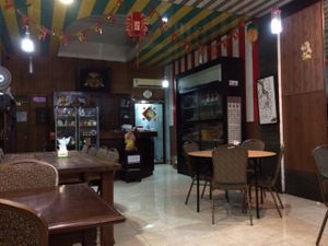 place  at I Love Vegetarian Food - De Ra Sa in Tuban