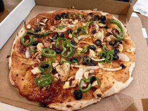 Pizza (customizable ingredients) at Marruzella - Los Arcos in Sevilla