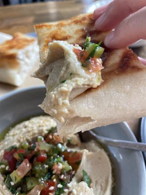 Hummus #Veganuary at Meze-potamia in Redfern
