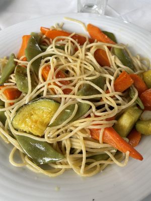 Spaguetti con verduras  at MaréAlta - Peixe & Mariscos in Machico