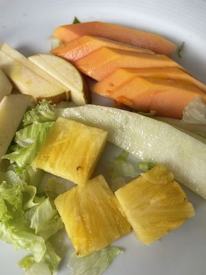 Ensalada tropical  at MaréAlta - Peixe & Mariscos in Machico