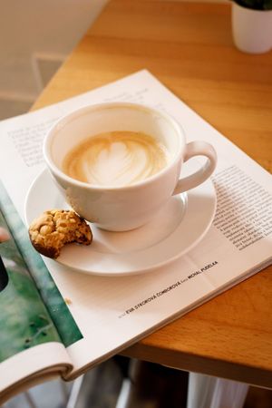 Coffee and vegan sweet treats at Acai Poke in Prague