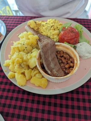 Big breakfast at Bonita Cafe and Social Club in Bangkok