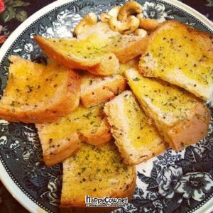 Garlic Bread @ Bonita Cafe and Social Club
 at Bonita Cafe and Social Club in Bangkok