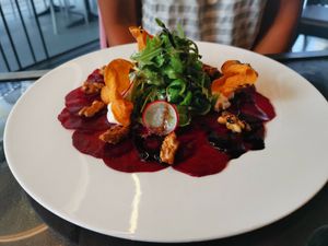 Ferkel - Beetroot carpaccio at Starlet Kempten in Kempten