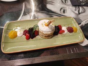 Demon Slayer - sesame tart with pistachio&min-cream at Starlet Kempten in Kempten