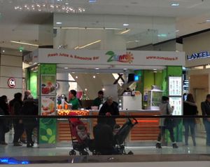 Zumo Smoothies Bar, Nice at Zumo Smoothies Bar - Etoile Shopping Center in Nice