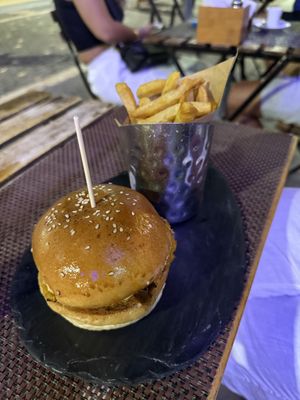   at Meky's Burger Bar in Santa Maria