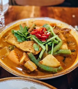 Veggie curry at Phat Lon in Leederville