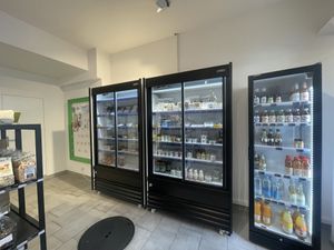 Display of frozen section  at Bakery Bakery - Monbijou in Bern