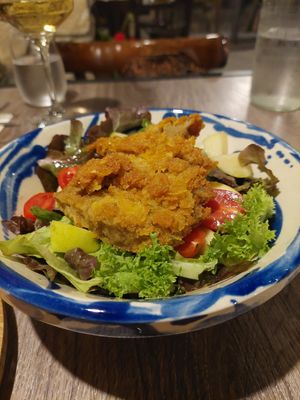 Ensalada con seitan at All Negre in Montardit De Baix