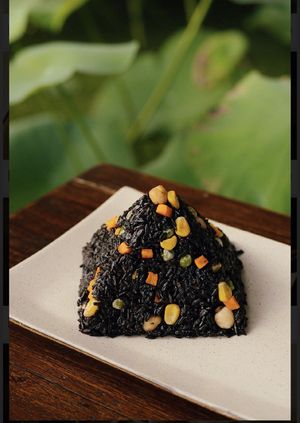 Menu dishes vegan of Hồi at Hồi in Ha Long