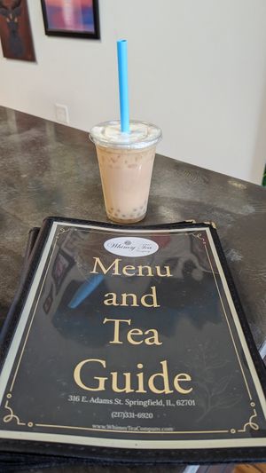 OMG! LONDON FOG BOBA TEA WITH OAT MILK! Absolutely amazing! Whimsy Tea Company is the best! They're super vegan friendly, really nice, and everything's made with fresh whole leaf t at Whimsy Tea Company in Springfield