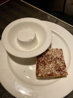 Ask at the buffet for vegan dessert: Coconut panna cotta and lemon cake  at Lopesan Costa Meloneras, Resort & Spa in Gran Canaria