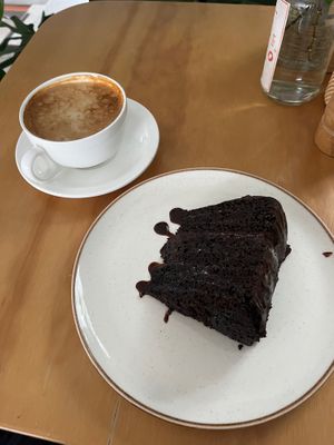 Delicious chocolate cake!! at Casa Hoja in Pereira