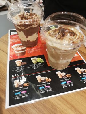  at Almond Days in Tokyo