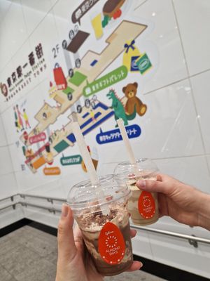  at Almond Days in Tokyo