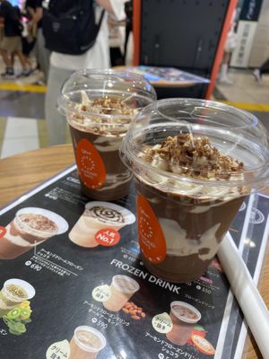   at Almond Days in Tokyo