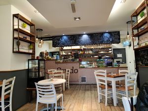 El interior #Veganuary at Crudo in St Julians