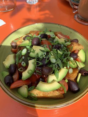 Vegan Bowl mit extra Kalamata Oliven   at SUNNY SIDE UP in Cochrane