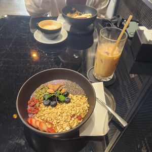 Smoothie bowls, oat milk iced coffee at The Craftist in Phuket