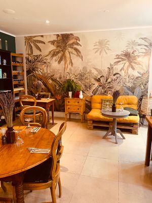  at L'art des Graines in Avignon