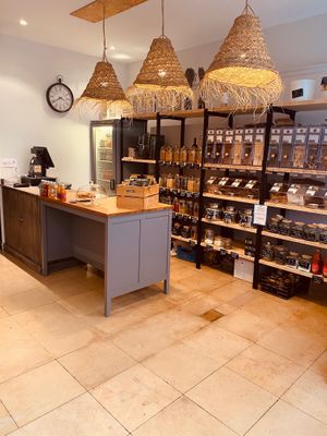  at L'art des Graines in Avignon