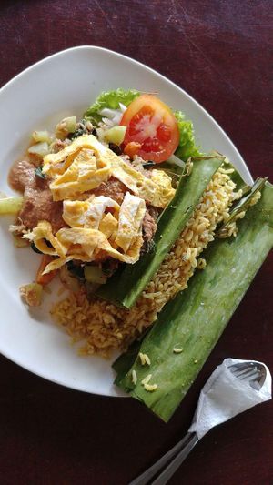 gado-gado "lontong" at Dayu's Warung in Ubud