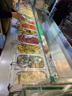  at Maoz - Muntplein in Amsterdam